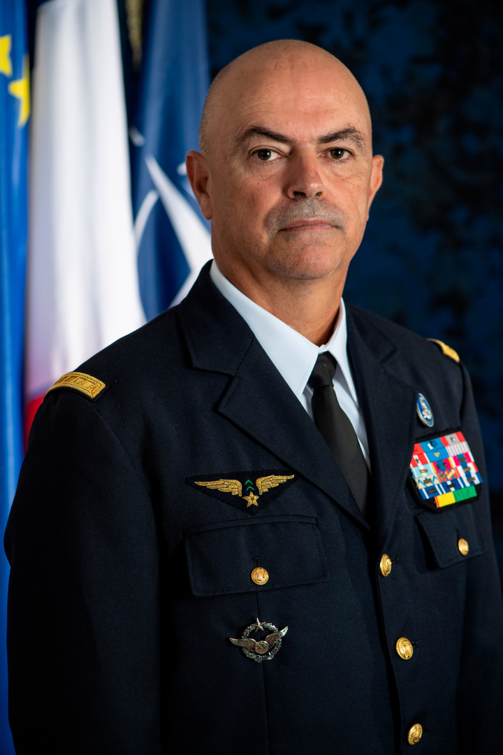 Le général Pena a pris ses fonctions d'IAAE.